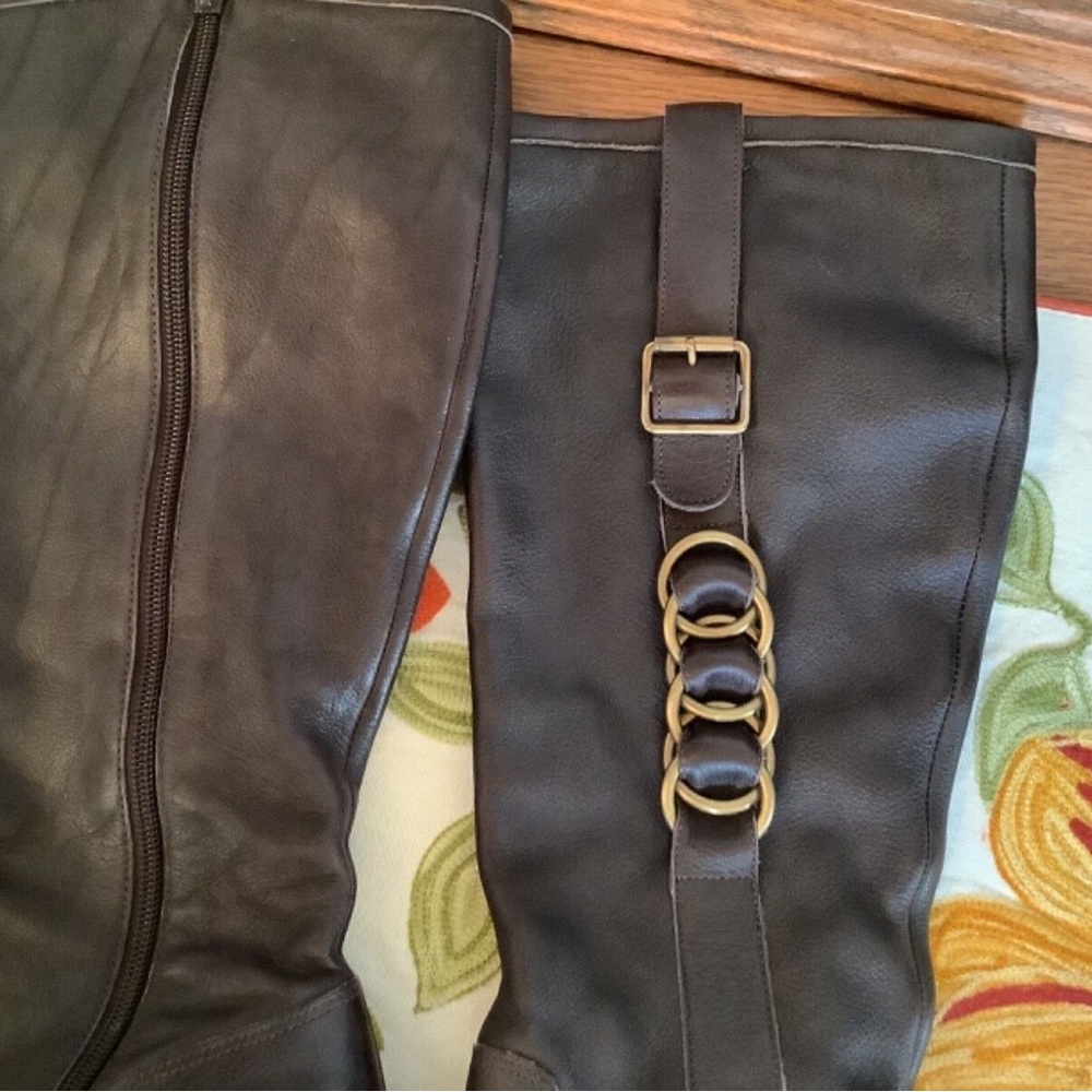 Antonio Melani boots 7 NWOB